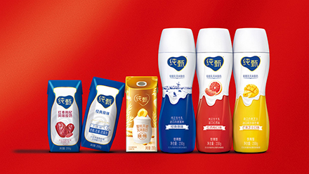 深圳vi设计了解到 蒙牛高端酸牛奶品牌「纯甄」更换新LOGO